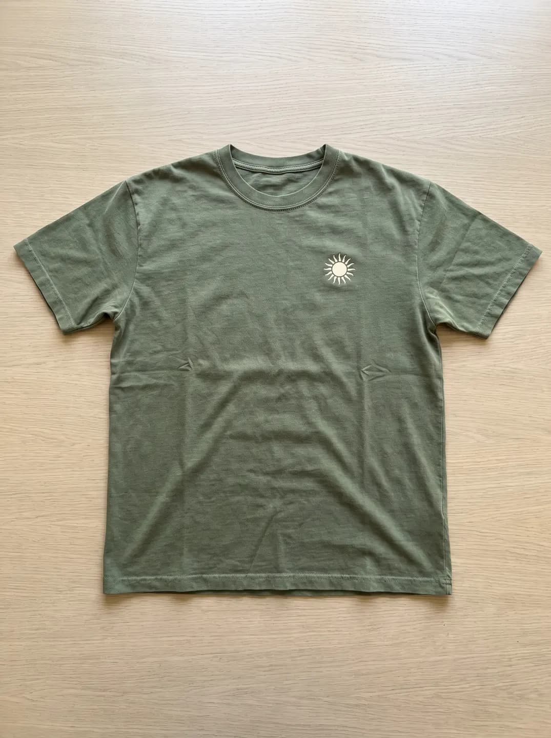 Source photo of the olive T-shirt